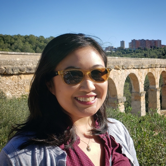 Meet the Posher Other - Meet your Posher, Jenn